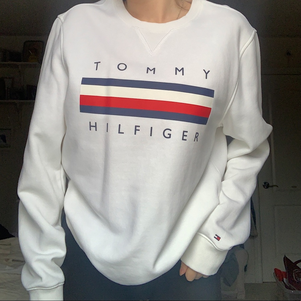 Tommy Sweatshirt!